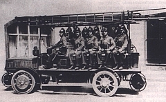 elektroauto-hybrid_feuerwehr_von_lohner_1902