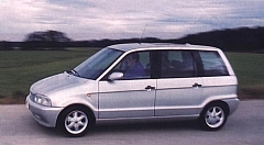 elektroauto-hybridfahrzeug_uni_1