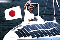 elektroauto-kenichi_horie_auf_solarboot